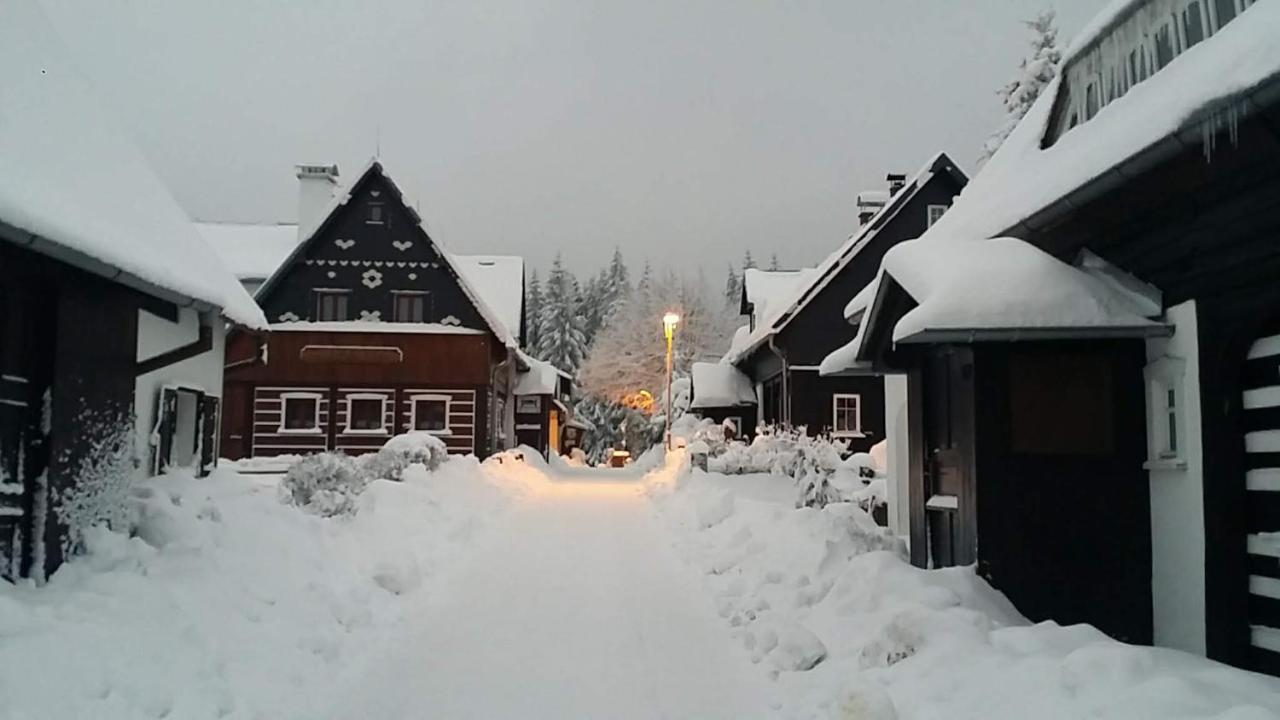 Urlaubsdomizil Am Toepfer - Ferienwohnungen In Olbersdorf Exterior photo